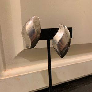 Vintage sterling silver clip earrings, GUC